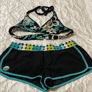Roxy swimsuit (boy shorts & bikini top)